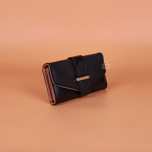 Black Pearl Clutch